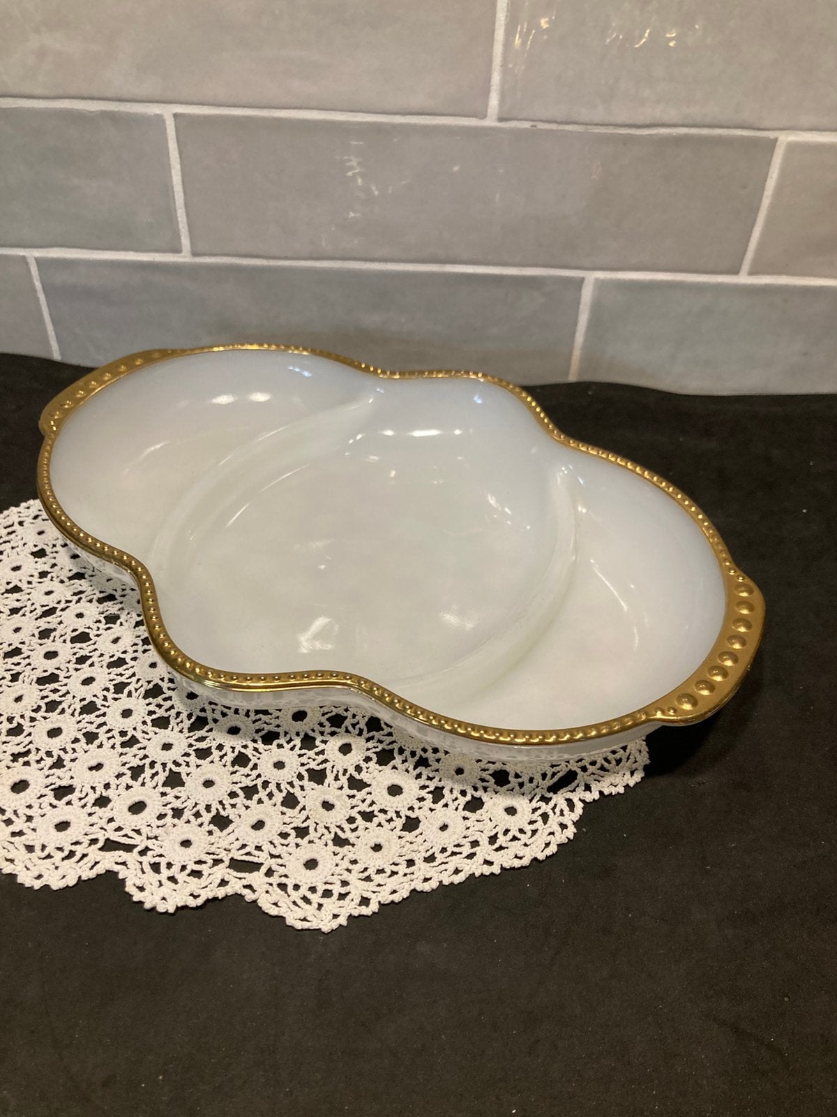 Vintage Fire King schaal (180326), Ophalen of Verzenden, Overige stijlen, Glas, Schaal of Schalen
