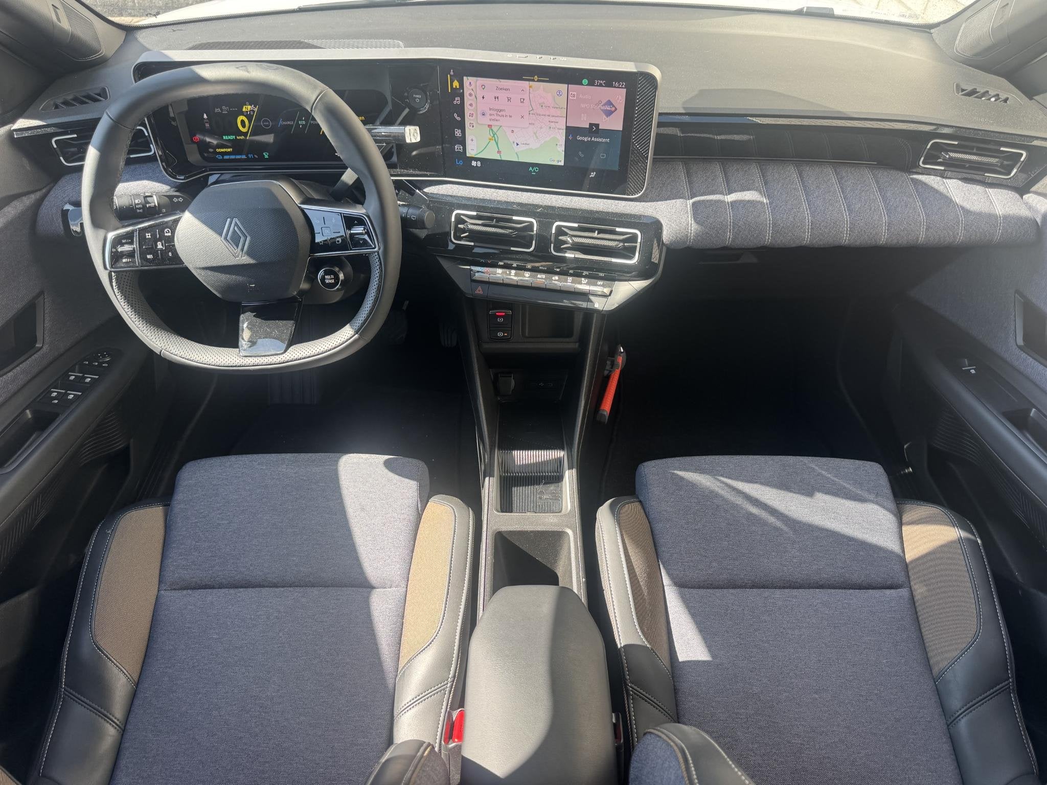 Renault 5 Comfort Range Techno 52 kWh | Adaptive Cruise Cont, Auto's, Stof, Gebruikt, Huisgarantie, Wit