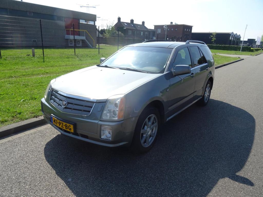Cadillac SRX 3.6 Sport Luxury, Automaat, 259 pk, Vierwielaandrijving, 129 €/maand