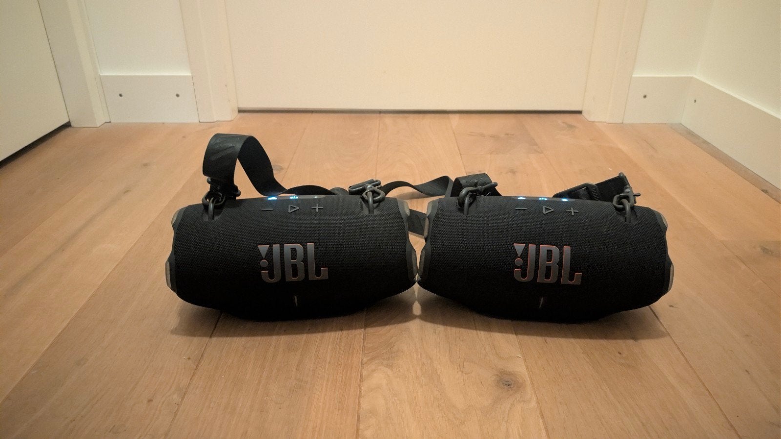 2 jbl Xtreme 4 ruilen tegen 1 Xtreme 5 met bijbetaling, Audio, Tv en Foto, Luidsprekers, Ophalen, Minder dan 60 watt, JBL