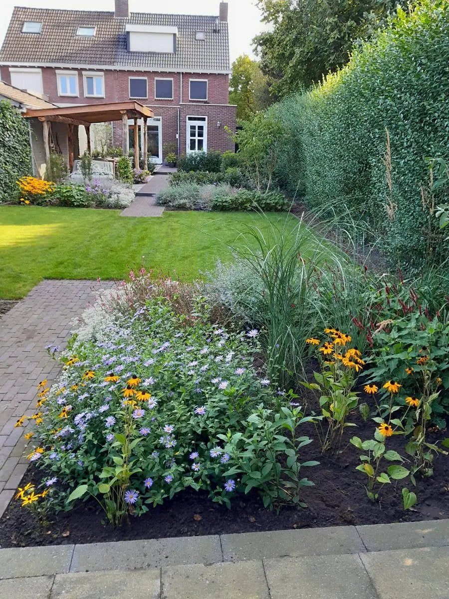 Moes tuinier/Hoevenier direct beschikbaar, Onderhoud of Restauratie