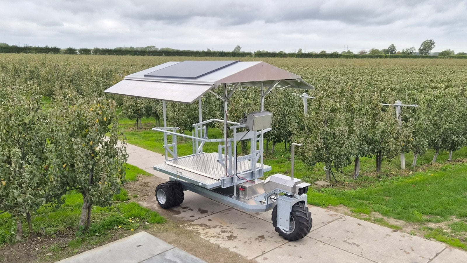 fruitteelt hoogwerker 100% elektrisch hoogwerker boomgaard, Gebruikt, Case IH, Ophalen of Verzenden, Tot 80 Pk