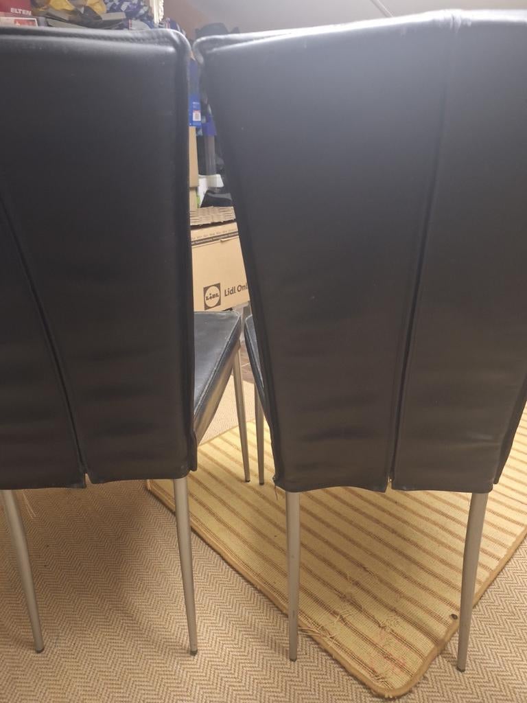 Set van 6 zwarte eetkamerstoelen met metalen poten, Ophalen, Gebruikt, Twee, Zwart