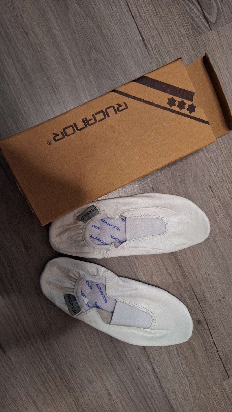 nieuwe turnschoenen, Ophalen, Wit, Nieuw, Maat 36 t/m 42