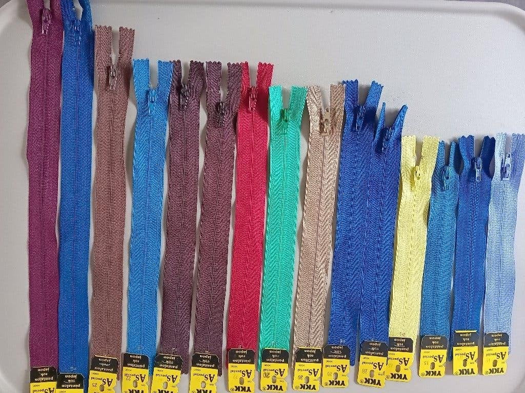 15 blinde YKK Ritsen- div.lengtes, Hobby en Vrije tijd, Naaien en Fournituren, Ophalen of Verzenden, Nieuw, Rits of Sluiting