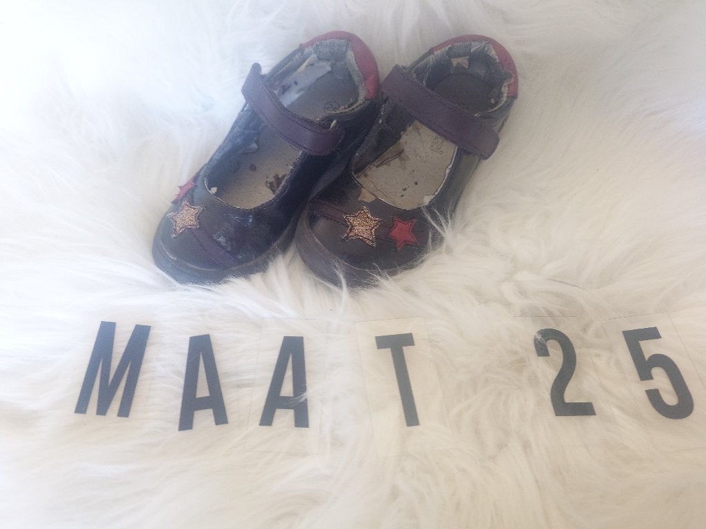 Sandalen paars ster maat 25, Gebruikt, Meisje, Schoenen, Ophalen of Verzenden
