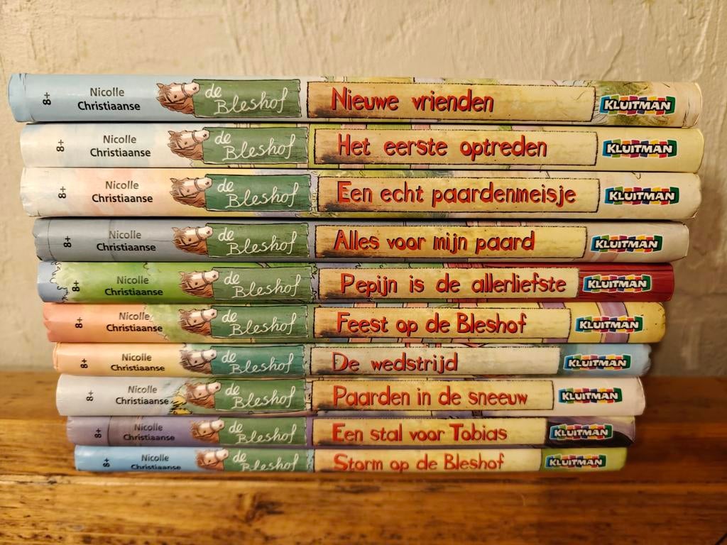 8 Delen van de Bleshof serie., Ophalen of Verzenden, Fictie algemeen