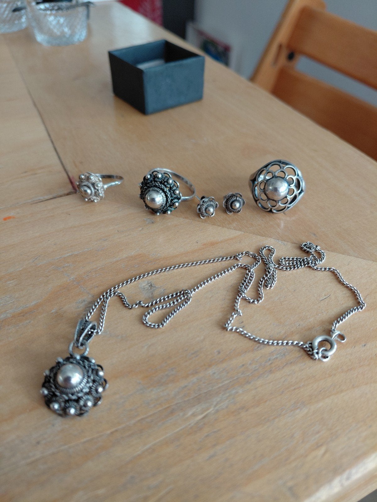 ANTIEKE SET ZEEUWSE ZILVEREN SIERADEN  GEMERKT, Ophalen of Verzenden