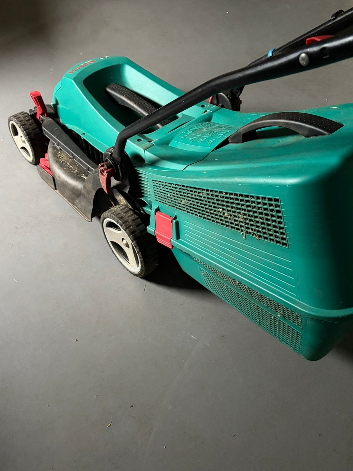 Bosch elektrische grasmaaier ARM 37, Ophalen, Gebruikt, Elektrische grasmaaier