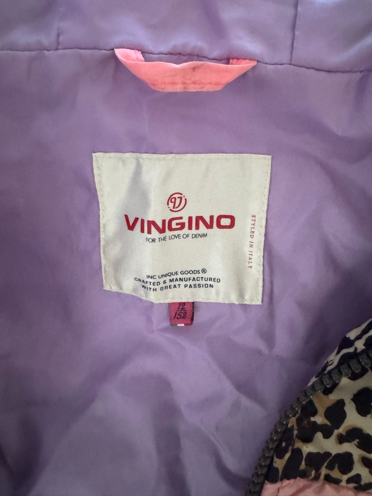 Vingino jas met luipaardprint en paarse details, maat 152, Ophalen of Verzenden, Gebruikt, Meisje, Jas