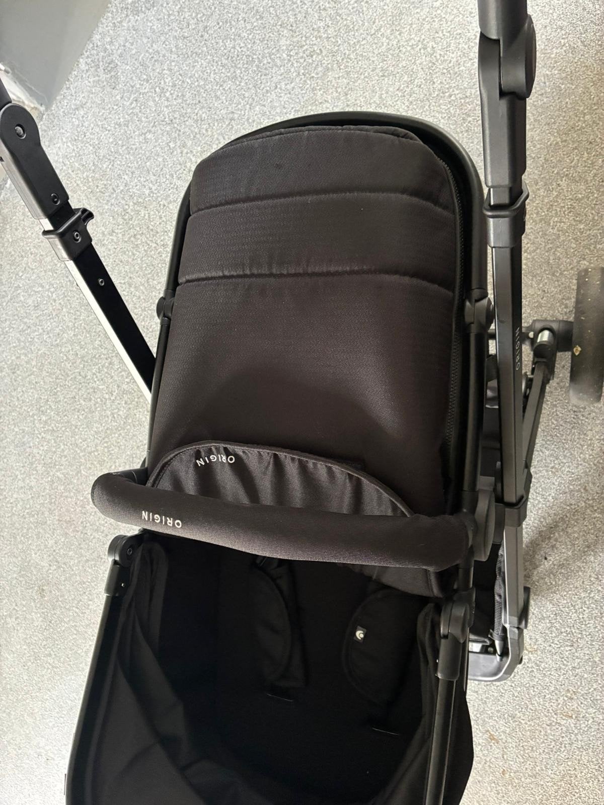 Zeer nette kinderwagen met matrasje - Ophalen in Doesburg, Ophalen