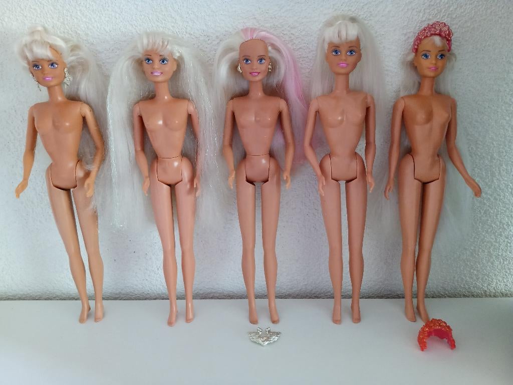 5 Mooie SINDY Poppen van Hasbro, Ophalen of Verzenden, Gebruikt, Pop