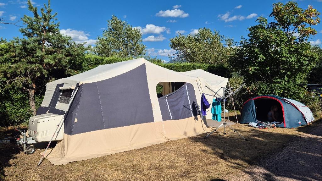 Vouwwagen Trigano Odyssee GL Sport modeljaar 2016, Ophalen, Trigano, Beige, Tot en met 6