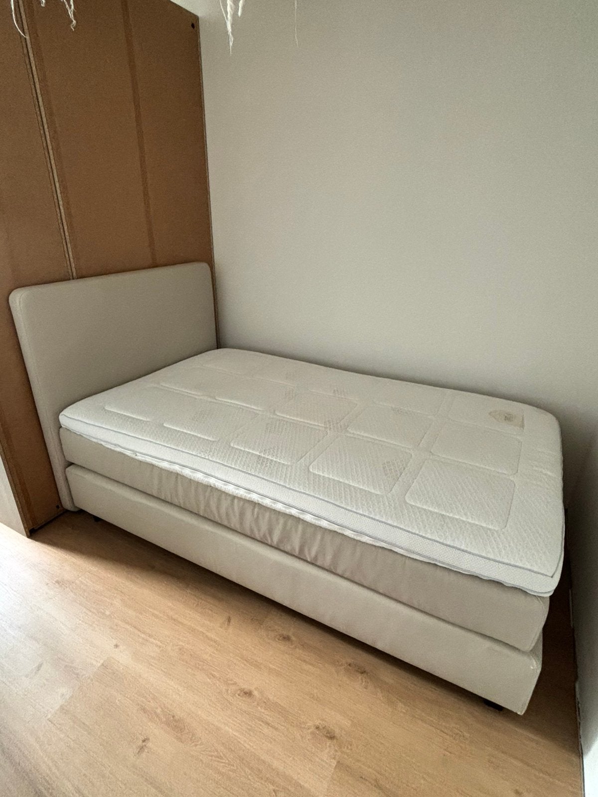 Foto 3 van 120x200 Velda versus boxspring