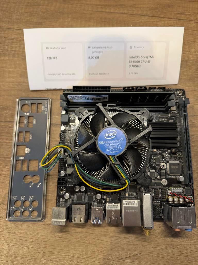 Gigabyte B360N WIFI Moederbord met i3-8300 & 8GB RAM, Computers en Software, Moederborden, Ophalen of Verzenden, Gebruikt, Intel