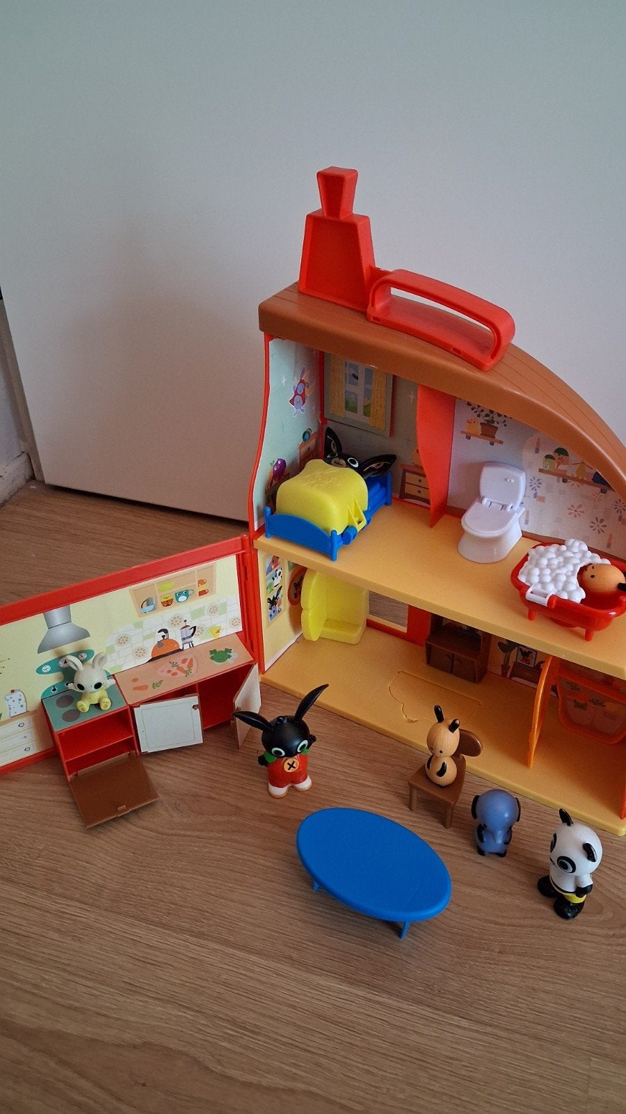 Bing Speelhuis met Figuren en Meubels, Ophalen, Gebruikt, Jongen of Meisje