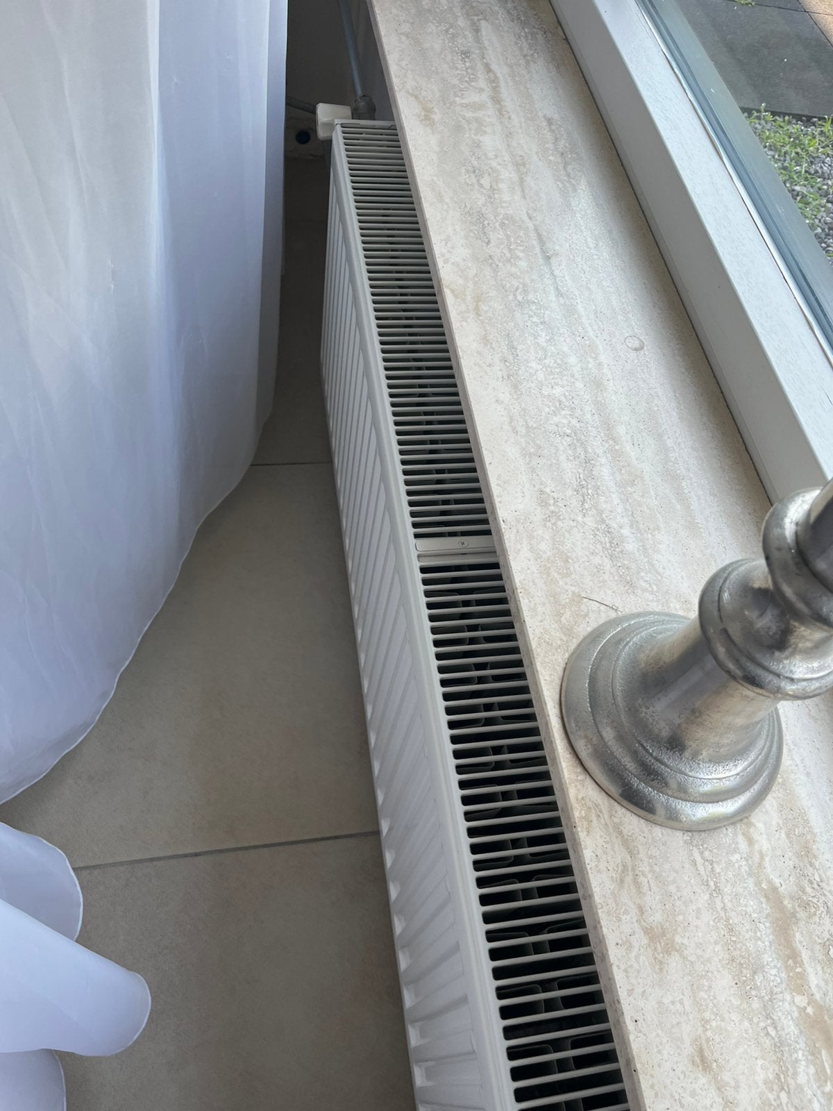 zgan Delonghi Radel Kompakt radiator 2927 Watt 400 x 2300, Ophalen, 30 tot 80 cm, Radiator, 150 cm of meer