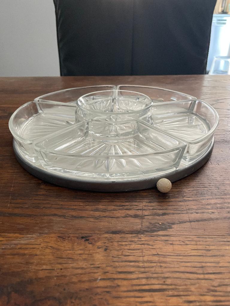 Mooie brocante hapjesschaal in zeer goede staat., Verzenden