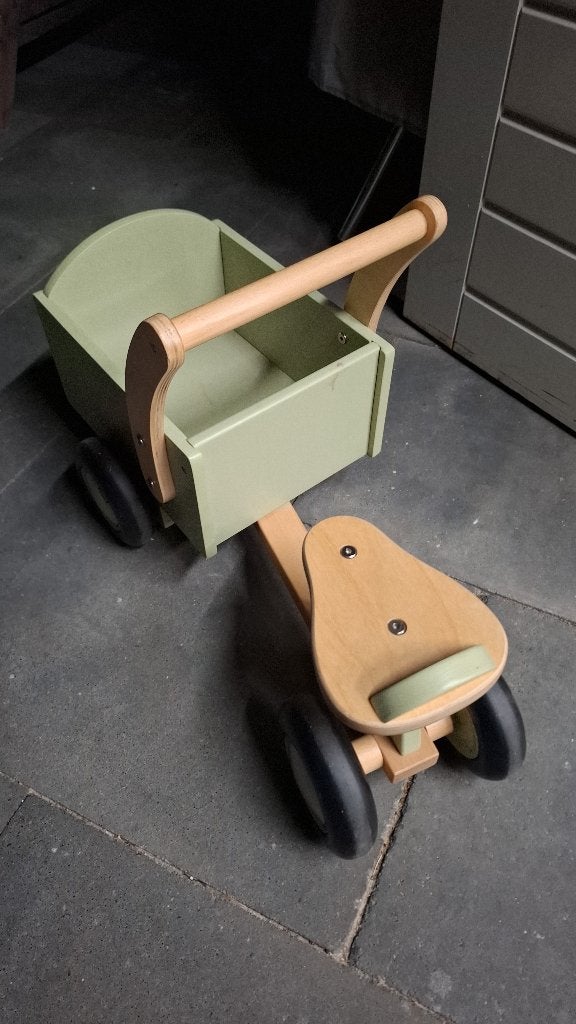 Bakfiets speelgoed, Ophalen of Verzenden, Zo goed als nieuw, Rij- of Hobbelspeelgoed