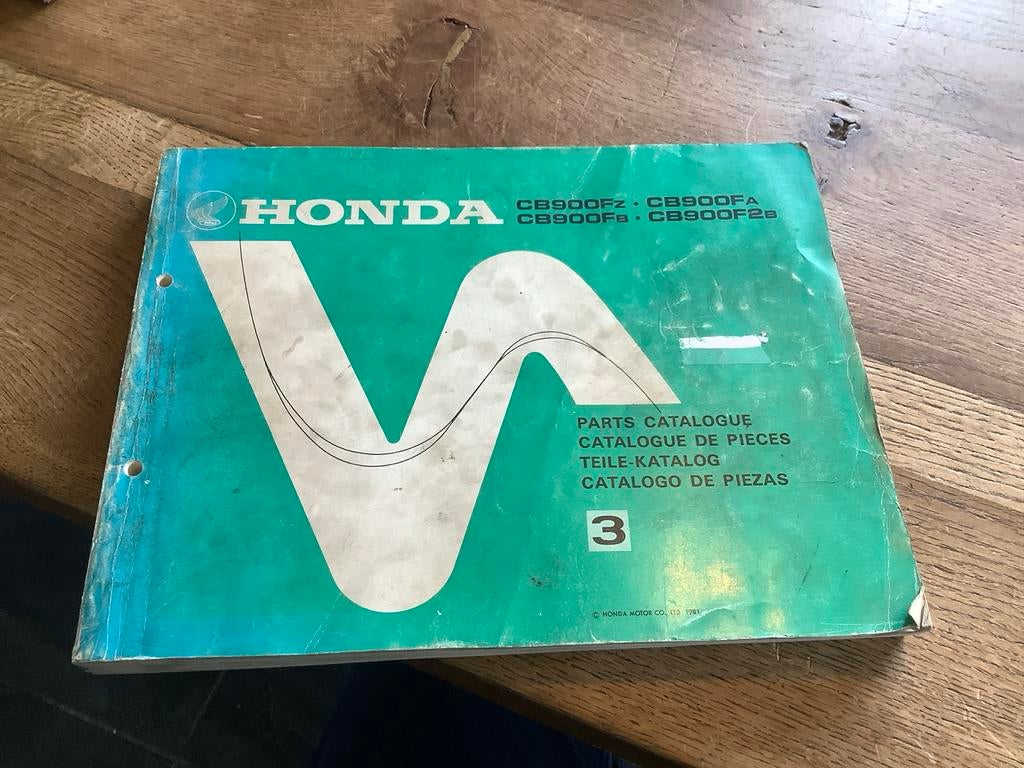 Honda CB900Fz CB900FA CB900FB CB900F2B Onderdelencatalogus, Verzenden, Honda