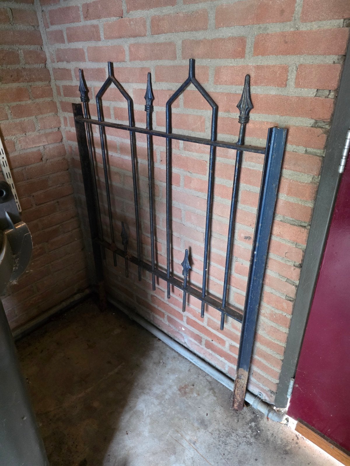 Antiek smeedijzeren hekwerk., Tuin en Terras, Tuinhekken en Hekwerk, Ophalen, Gebruikt, IJzer, Sierhekwerk