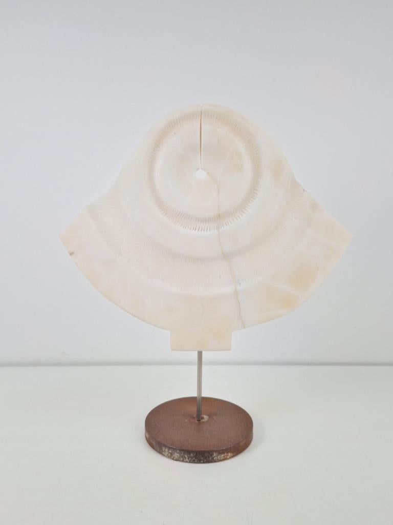 Marmeren art piece op standaard designobject, N, Ophalen of Verzenden, N, N