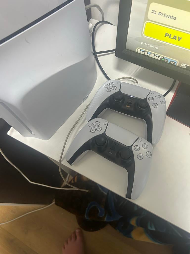 PlayStation 5 Disc Versie met 2 Controllers, Ophalen of Verzenden, Zo goed als nieuw, Playstation 5