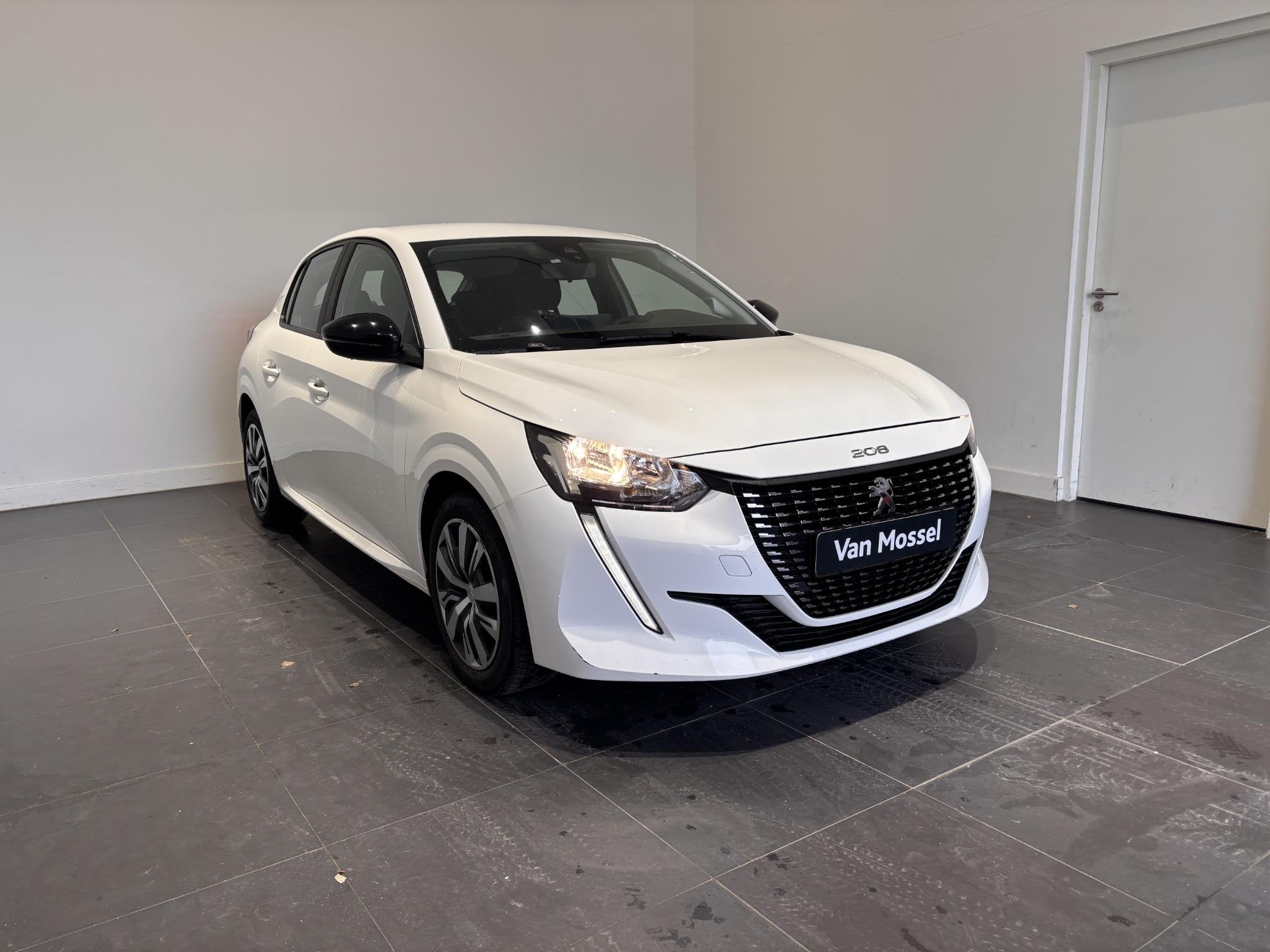 Peugeot 208 1.2 Active Pack | NAV | CARPLAY - ANDROID AUTO |, Voorwielaandrijving, 12 maanden, Stof, Euro 6