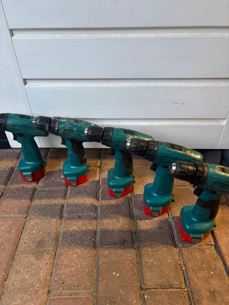 Makita Boormachines, Doe-het-zelf en Verbouw, Gereedschap | Boormachines, Boormachine, Gebruikt, Variabele snelheid, Ophalen of Verzenden