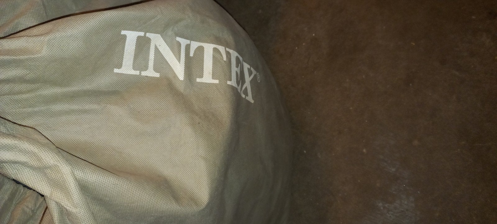 Intex Luchtbed 2-persoons, Ophalen