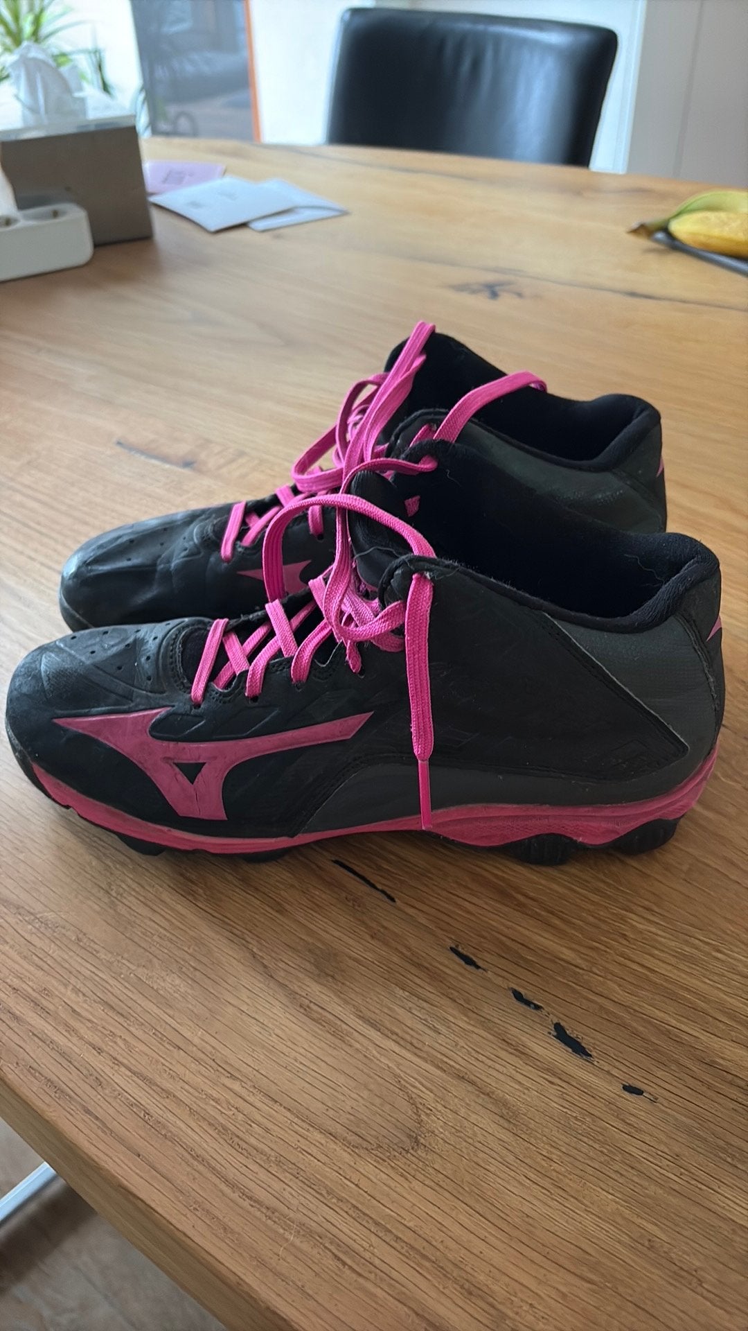 Nog als nieuw deze korfbalschoenen, Mizuno 40, Ophalen of Verzenden, Zo goed als nieuw, Schoenen