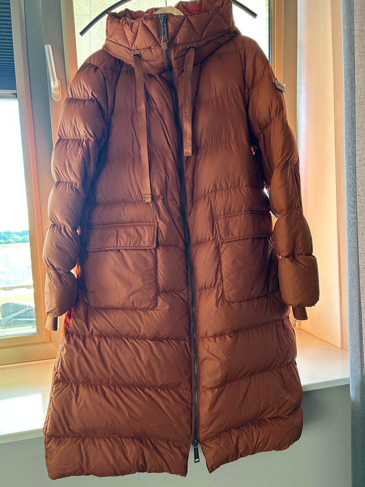 Moscow lange gewatteerde jas - maat xl, Kleding | Dames, Jassen | Winter, Ophalen of Verzenden, Zo goed als nieuw, Maat 46/48 (XL) of groter