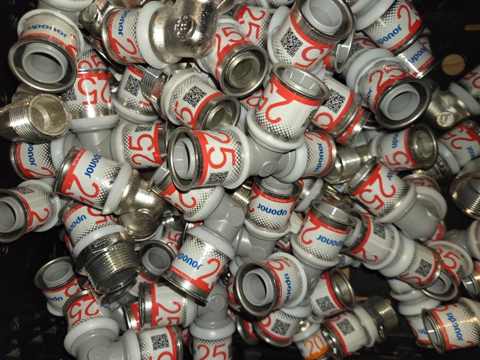 Uponor koppelingen diverse maten 340 koppelingen, Ophalen, Overige materialen, 6 meter of meer, Overige typen
