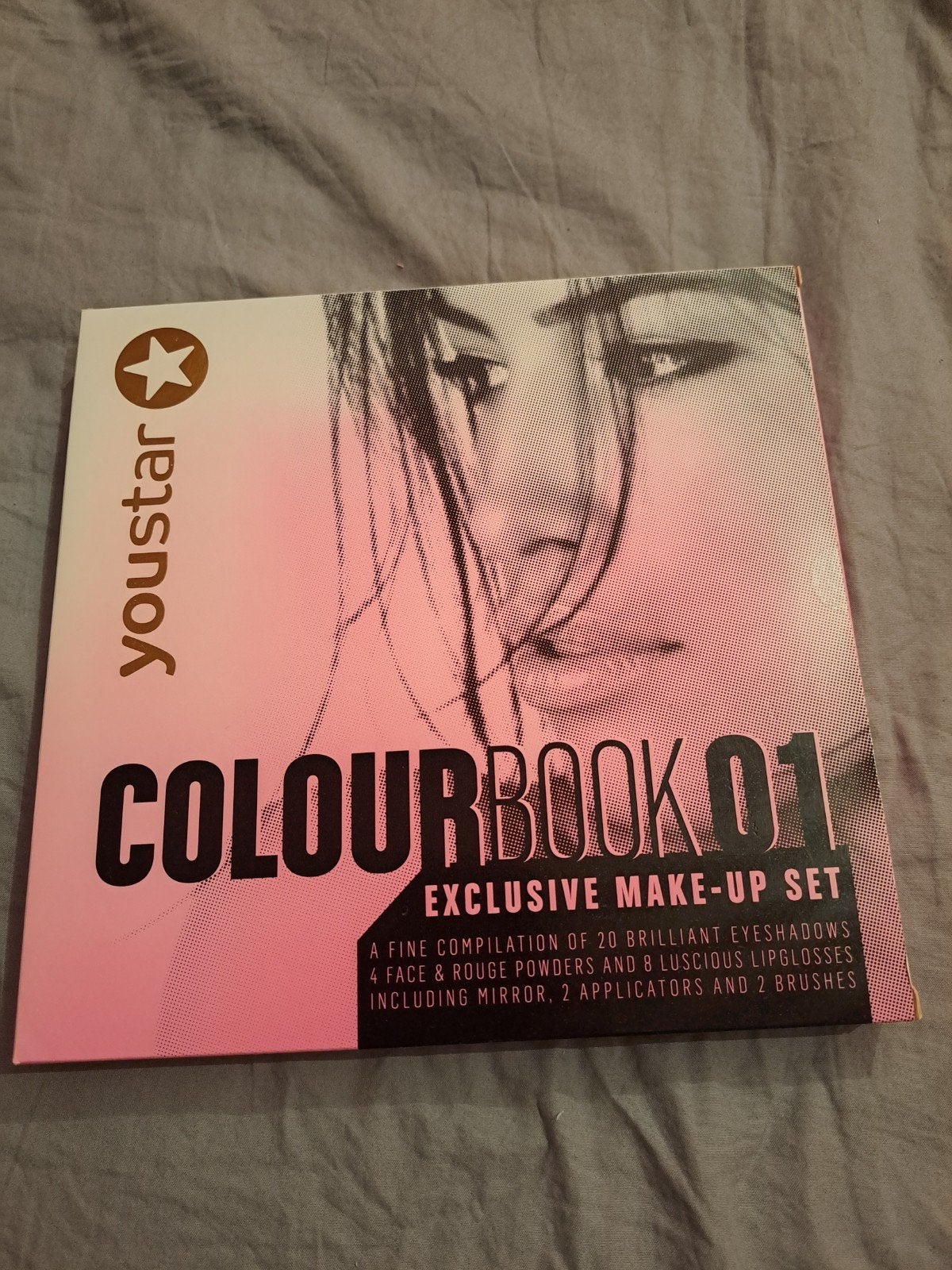 Youstar colourbook make-up, Overige kleuren, Gehele gezicht, Nieuw, Ophalen of Verzenden