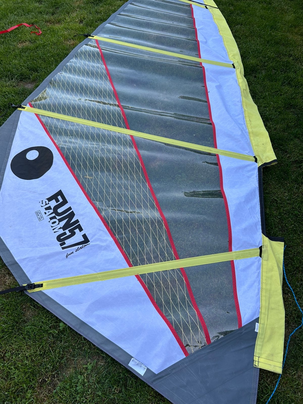 Verschillen windsurfzeilen, Ophalen, Gebruikt, Zeil