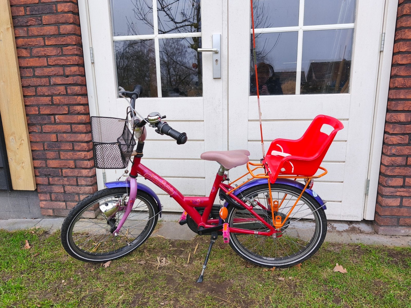Leuke meisjesfiets 20 inch, Ophalen, Gebruikt