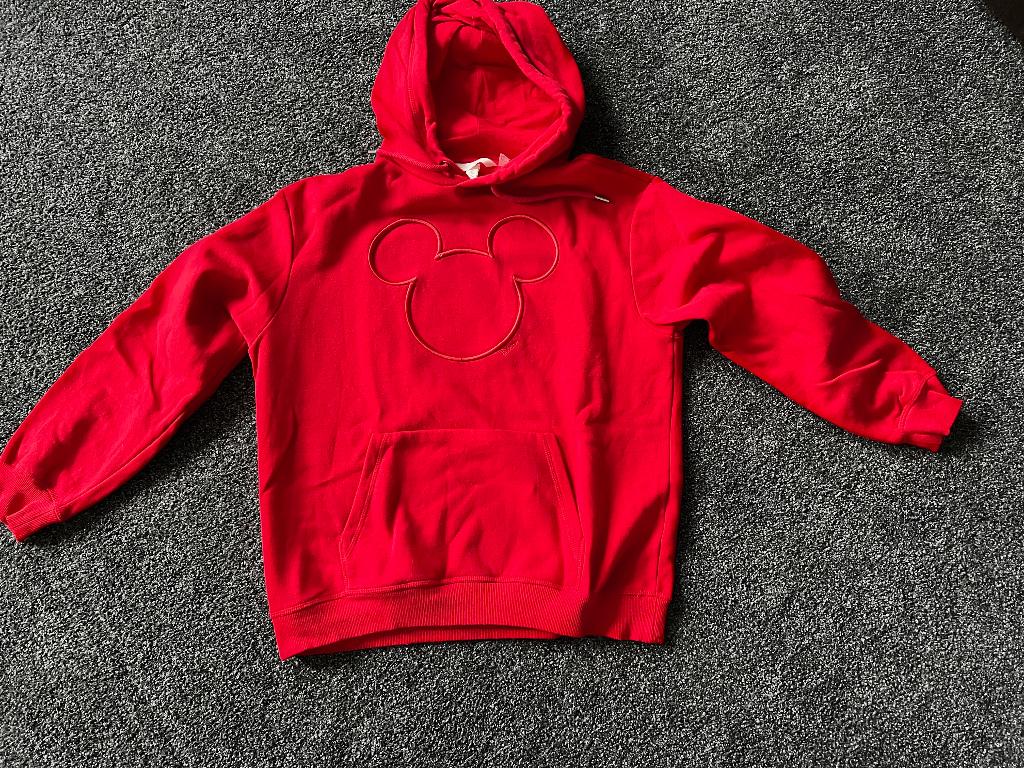 Sweater H&M Disney. Rood Maat 36. Nieuw !, H&M, Nieuw, Ophalen of Verzenden, Maat 36 (S)