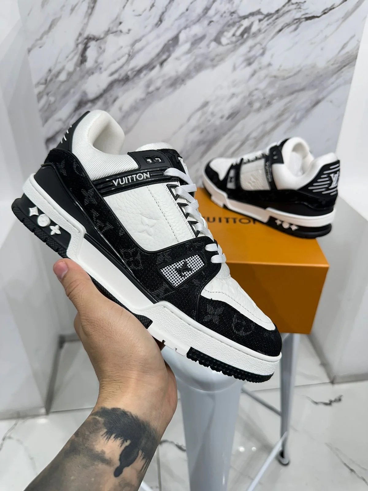 Louis Vuitton trainers black, Kleding | Heren, Schoenen, Zwart, Nieuw, Ophalen of Verzenden, Sneakers of Gympen