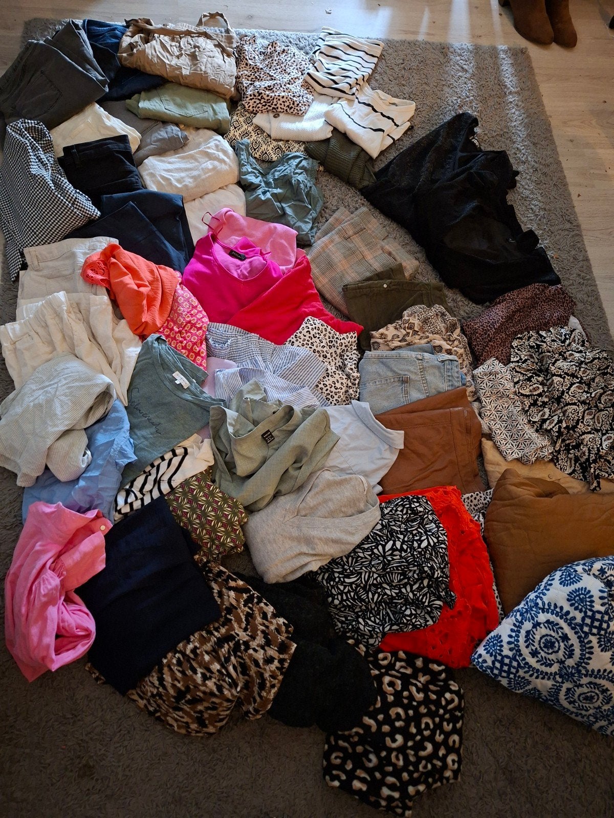 Groot kledingpakket maat M: 58 stuks zomer & winter, Ophalen of Verzenden, Gedragen, Maat 38/40 (M)