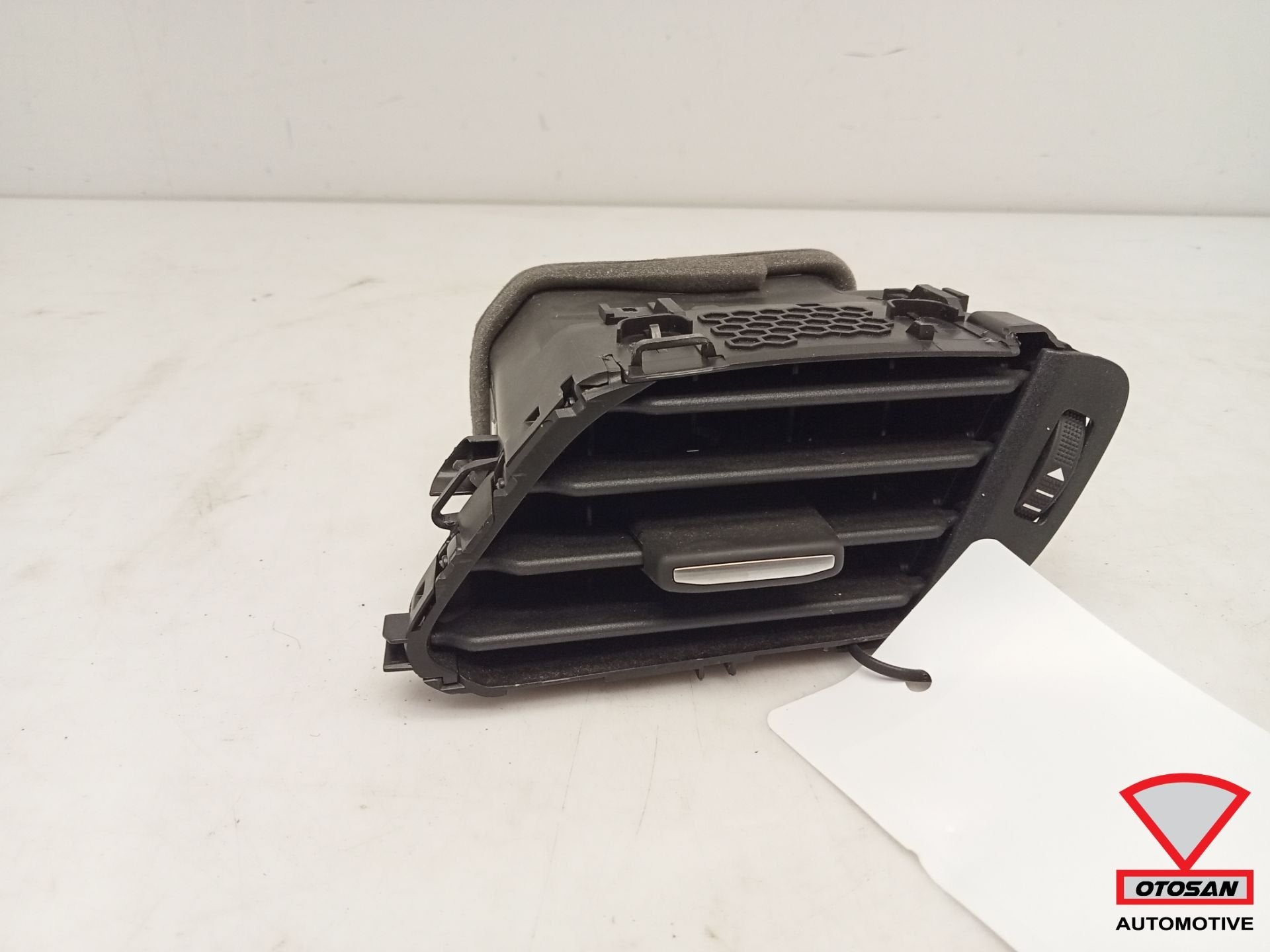 Ford Fiesta MK8 Luchtrooster Rechts Dashboard H1BBA018B08