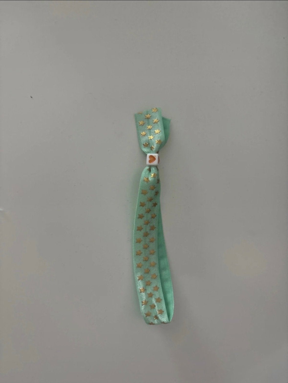 Mintgroene Elastische Armband met Gouden Sterren, Verzenden, Zo goed als nieuw, Groen, Elastiek
