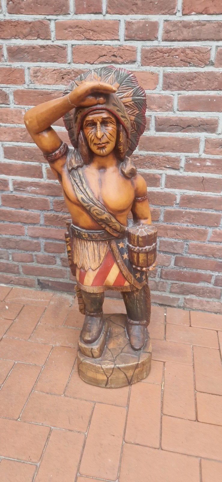 mooie houten indiaan, Ophalen