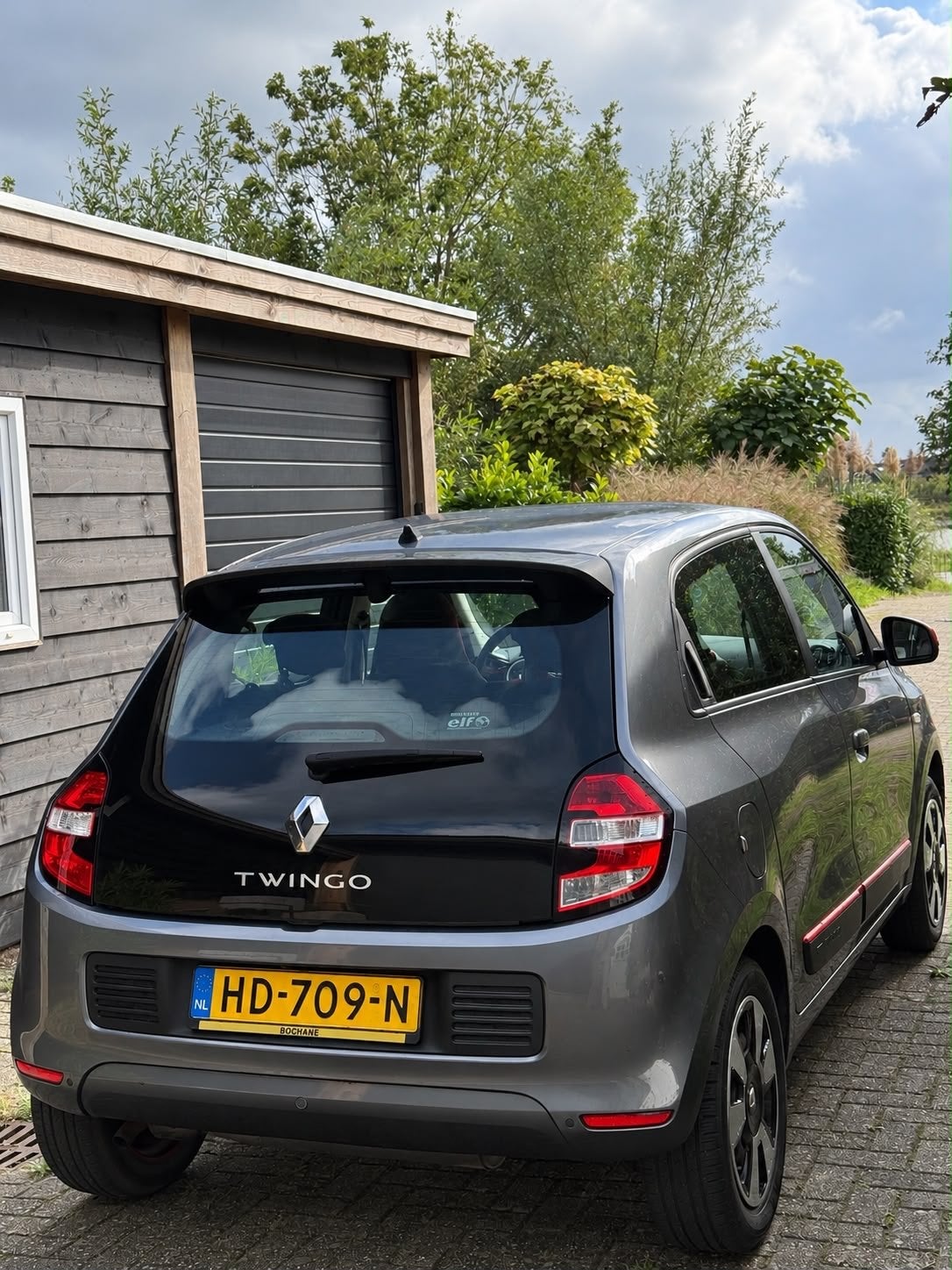 Renault Twingo 1.0 SCe Grijs ZGAN maar 69854 km, Auto's, Voorwielaandrijving, Twingo, 840 kg, 4 stoelen