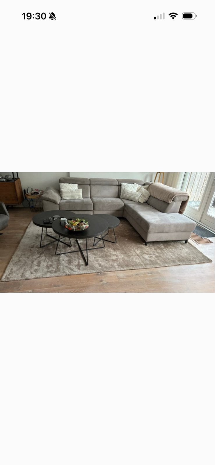 Dome Deco Handgemaakt Viscose Tapijt, Ophalen, Gebruikt, Beige, 200 cm of meer