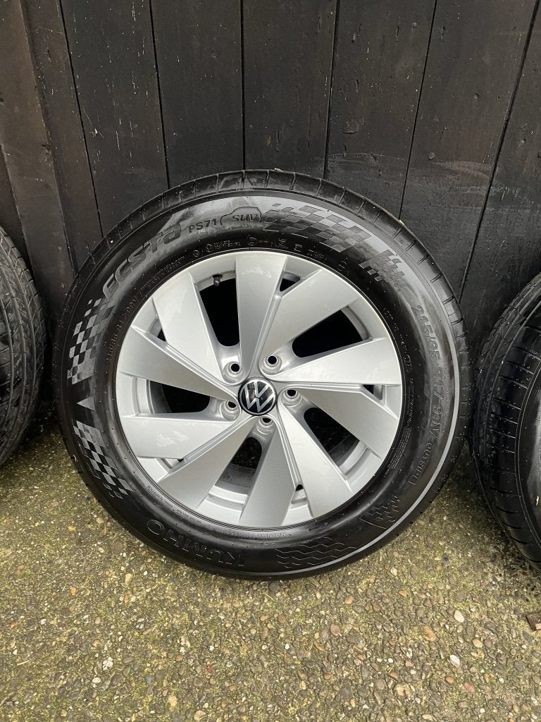 Originele Volkswagen Tiguan velgen 17" 5x112 Bari zomerset, Niet ingevuld, Banden en Velgen, Niet ingevuld, 17 inch