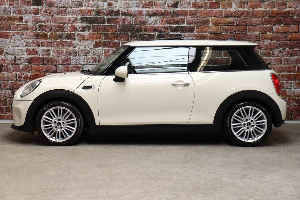 MINI Hatchback Cooper Chili Serious Business 3 deurs / Navig, Auto's, Mini, 136 pk, Gebruikt, Euro 6, 4 stoelen