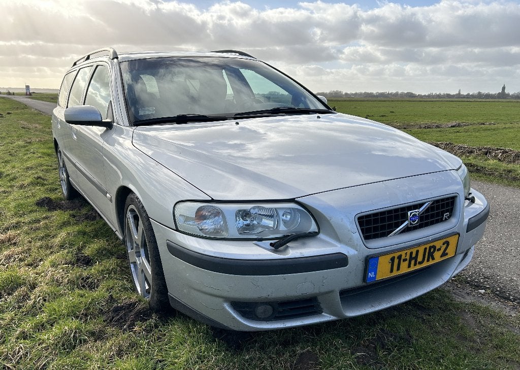 Volvo V70R 2.5 AWD automaat 2003 7persoons Youngtimer Zilver, Auto's, Volvo, Automaat, 1800 kg, 2521 cc, Stationwagon