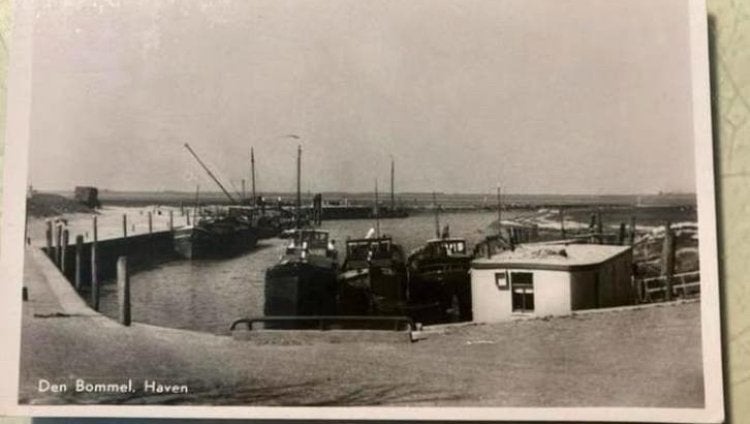 DEN BOMMEL  Haven  Overflakkee  Binnenvaart, Ophalen of Verzenden, 1940 tot 1960, Zuid-Holland
