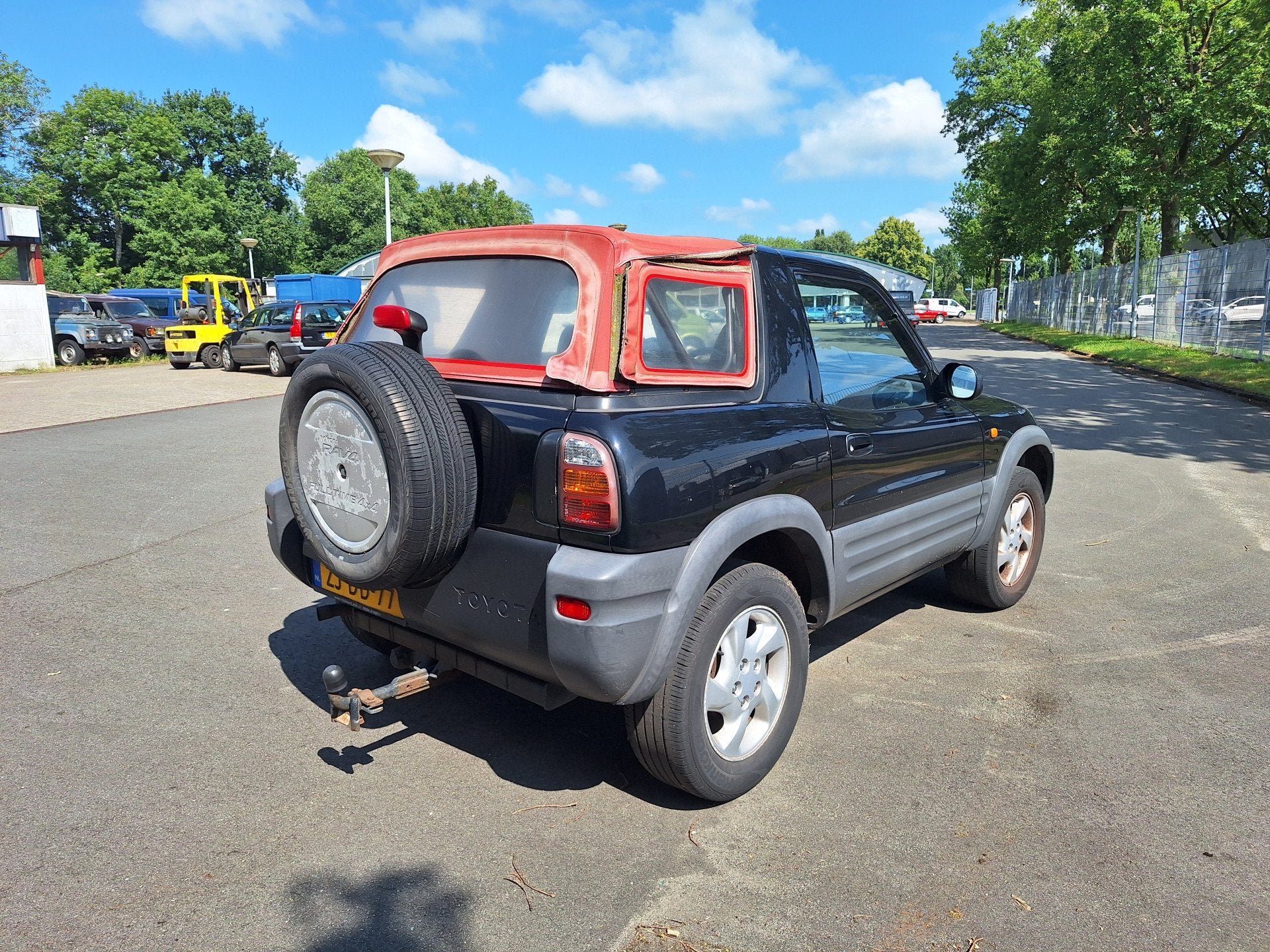 Toyota Funcruiser RAV4 2.0i Softtop (bj 1999), Auto's, Euro 2, 1998 cc, Gebruikt, 4 cilinders