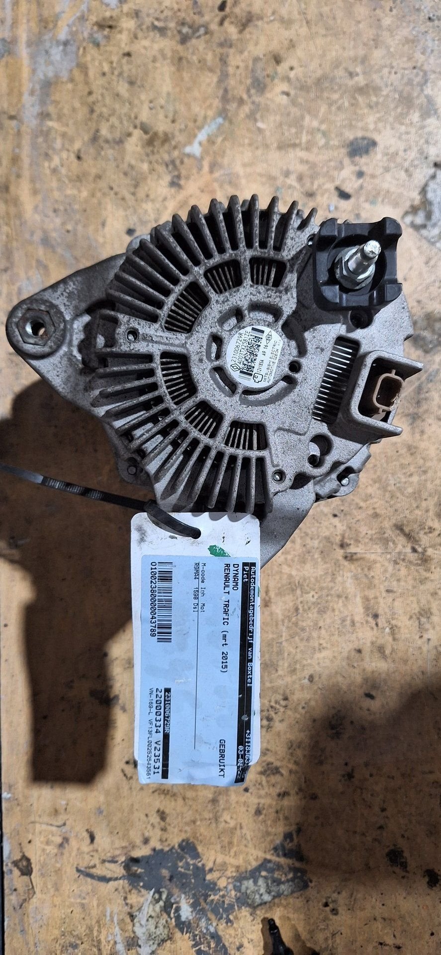 Originele Dynamo Renault Trafic Opel Vivaro 1.6 dCi 23100672, Gebruikt, -, Renault, -